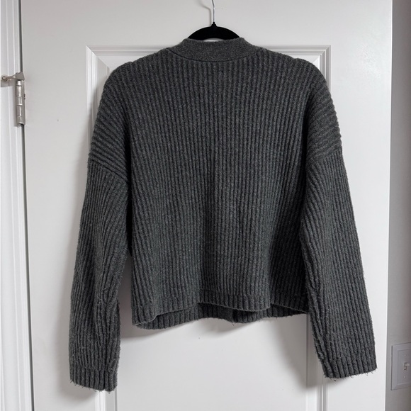 Abercrombie & Fitch Charcoal Ribbed Cardigan - Picture 4 of 4